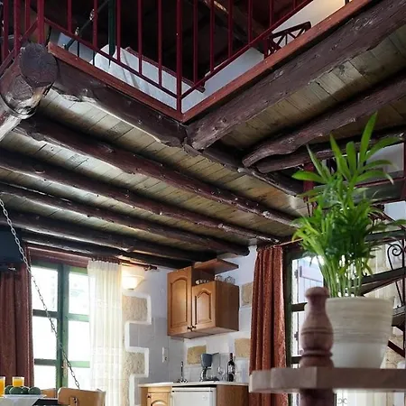 Ifigenia Lux Maisonette In Oldtown And In Theriso Vilage 14 Km Outside Of Chania * ハニア