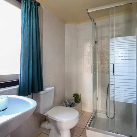 Ifigenia Lux Maisonette In Oldtown And In Theriso Vilage 14 Km Outside Of Chania * ハニア