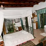 דירה Ifigenia Lux Maisonette In Oldtown And In Theriso Vilage 14 Km Outside Of Chania *