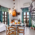 Apartamento Ifigenia Lux Maisonette In Oldtown And In Theriso Vilage 14 Km Outside Of Chania