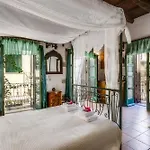 Ifigenia Lux Maisonette In Oldtown And In Theriso Vilage 14 Km Outside Of Chania Chania (Crete)
