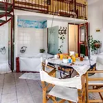 Ifigenia Lux Maisonette In Oldtown And In Theriso Vilage 14 Km Outside Of Chania חאניה