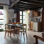 Ifigenia Lux Maisonette In Oldtown And In Theriso Vilage 14 Km Outside Of Chania דירה