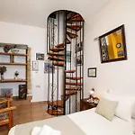 דירה Ifigenia Lux Maisonette In Oldtown And In Theriso Vilage 14 Km Outside Of Chania חאניה