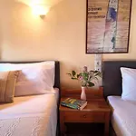 Ifigenia Lux Maisonette In Oldtown And In Theriso Vilage 14 Km Outside Of Chania דירה