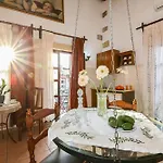 Apartamento Ifigenia Lux Maisonette In Oldtown And In Theriso Vilage 14 Km Outside Of Chania Chania (Crete)