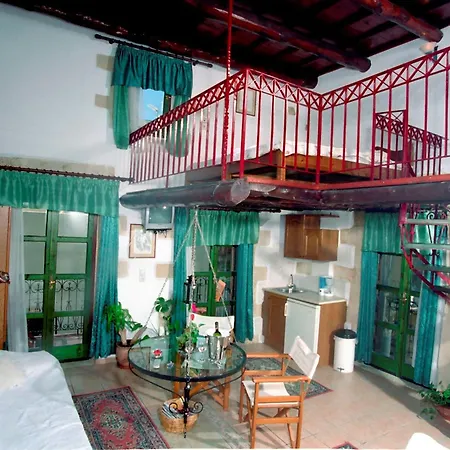 Apartment Ifigenia Lux Maisonette In Oldtown And In Theriso Vilage 14 Km Outside Of Chania