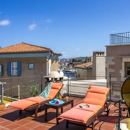 アパート Ifigenia Lux Maisonette In Oldtown And In Theriso Vilage 14 Km Outside Of Chania