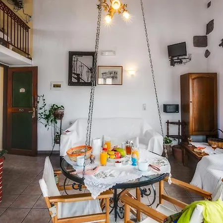 Ifigenia Lux Maisonette In Oldtown And In Theriso Vilage 14 Km Outside Of Chania شقة *