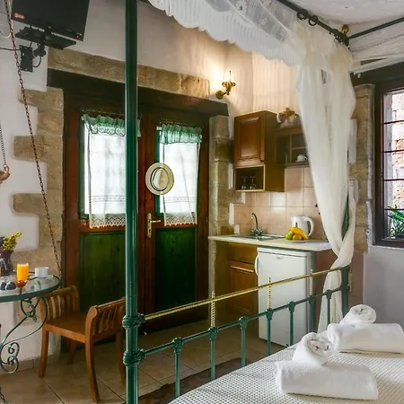 Ifigenia Lux Maisonette In Oldtown And In Theriso Vilage 14 Km Outside Of Chania Chania (Crete)