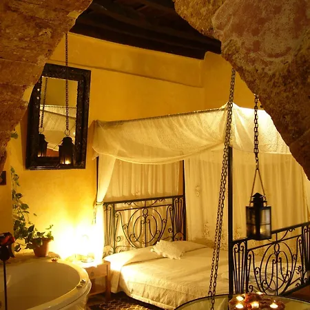 Apartamento Ifigenia Lux Maisonette In Oldtown And In Theriso Vilage 14 Km Outside Of Chania