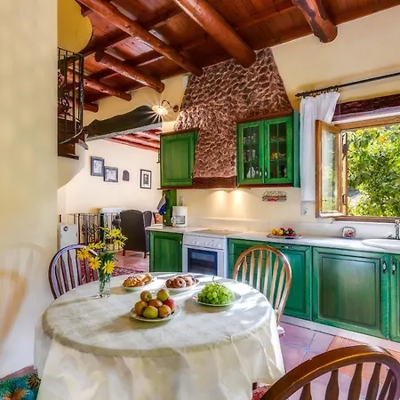 Ifigenia Lux Maisonette In Oldtown And In Theriso Vilage 14 Km Outside Of Chania * Chania (Crete)